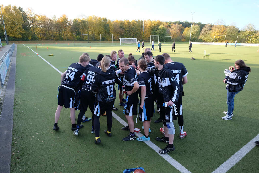 Team-Huddle